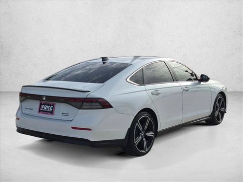 Used 2024 Honda Accord Sport image 5