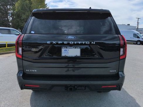 New 2025 Ford Expedition Max Active image 5