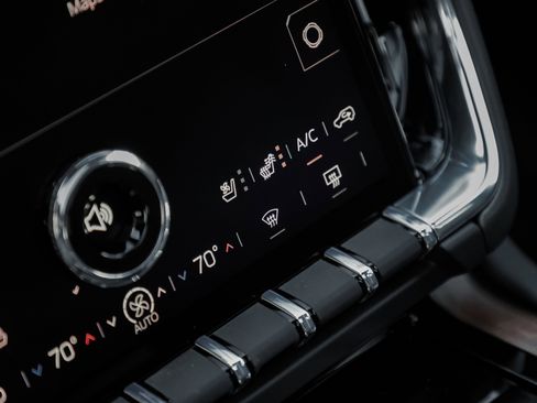 New 2026 GMC Yukon Denali w/ Sun & Power Step Package image 27