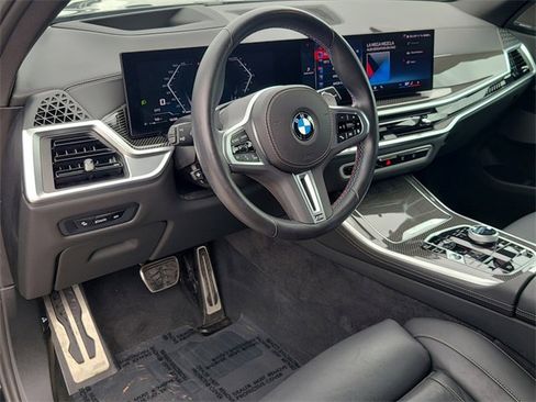 Used 2024 BMW X5 M60i image 24