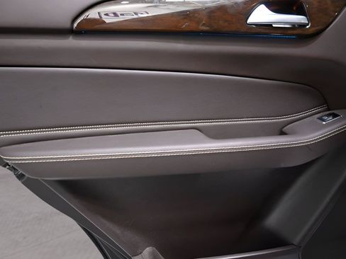 Used 2019 Mercedes-Benz GLS 450 4MATIC w/ Premium 1 Package image 13