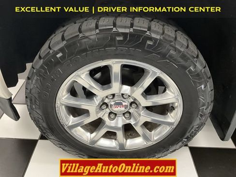 Used 2015 GMC Sierra 1500 Denali w/ Driver Alert Package AWD/4WD image 12