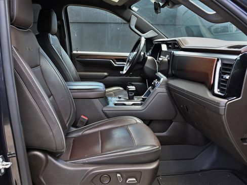 Used 2023 GMC Sierra 1500 Denali w/ Technology Package image 19