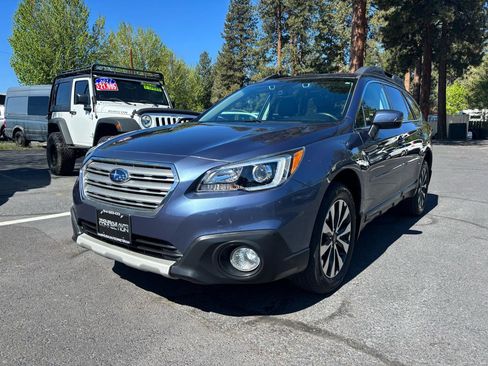 Used 2017 Subaru Outback 2.5i Limited AWD/4WD image 1