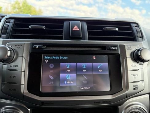 Used 2016 Toyota 4Runner SR5 AWD/4WD image 18