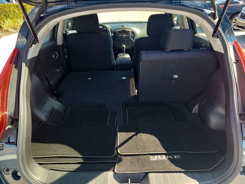 Used 2014 Nissan Juke S image 17