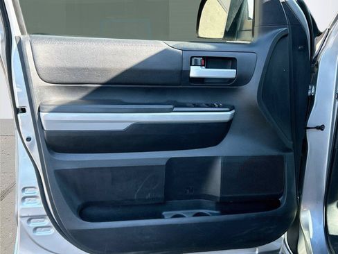 Used 2018 Toyota Tundra SR5 AWD/4WD image 20