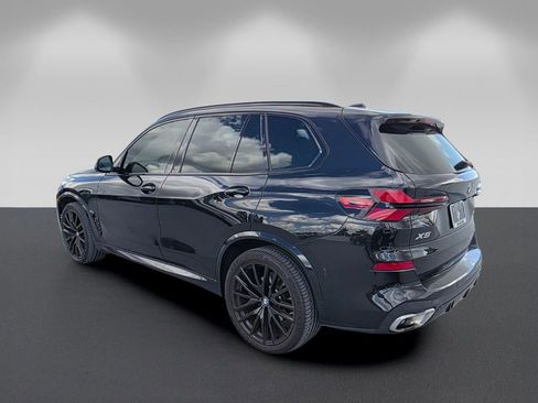 Certified 2024 BMW X5 xDrive40i w/ M Sport Package AWD/4WD image 6