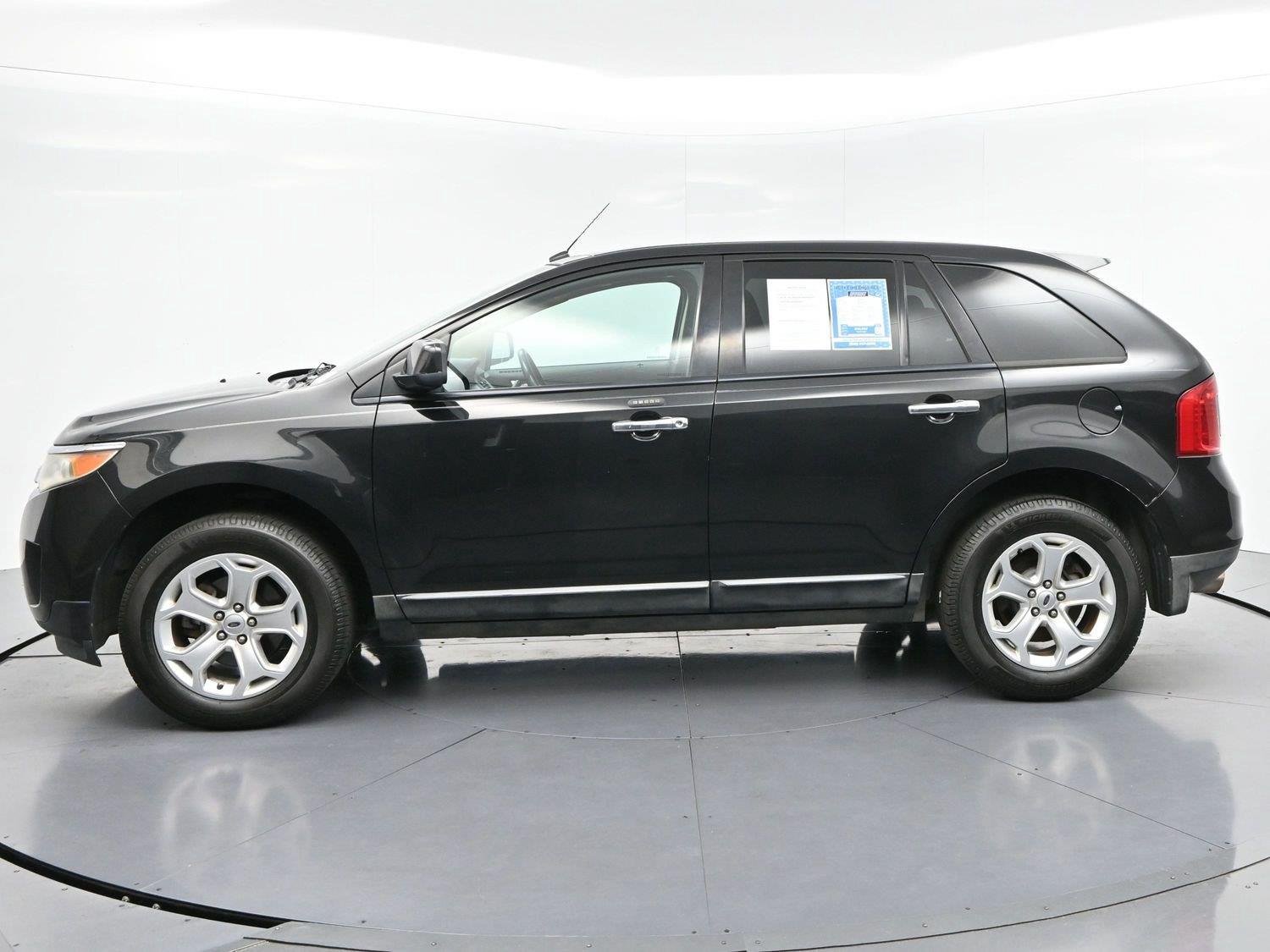 Used 2011 Ford Edge SEL w/ 202A Rapid Spec Order Code AWD/4WD image 4