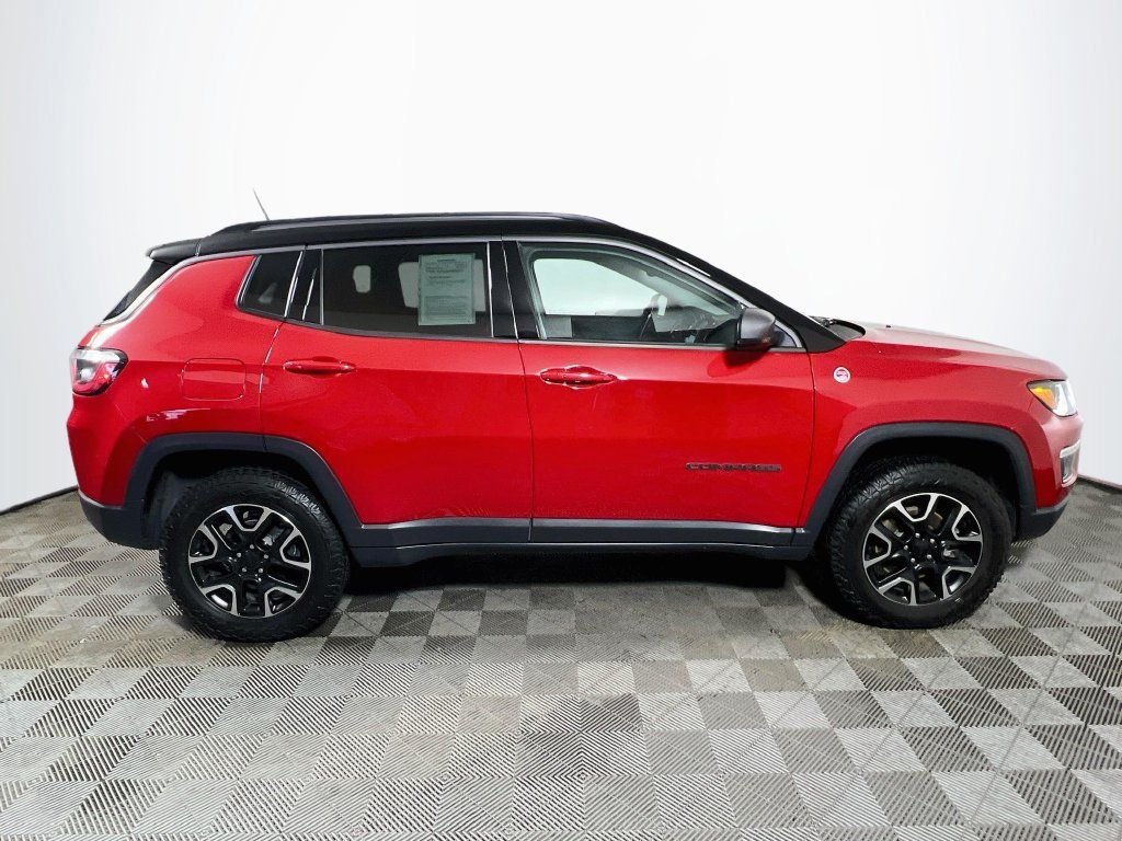 Used 2020 Jeep Compass Trailhawk w/ Leather Interior Group AWD/4WD image 8