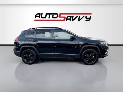 Used 2023 Jeep Cherokee Altitude Lux image 8
