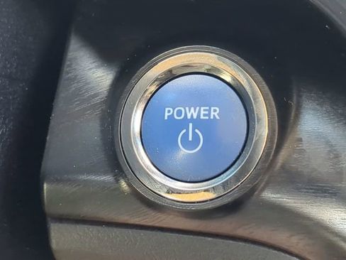 Used 2018 Toyota Avalon XLE Premium image 28