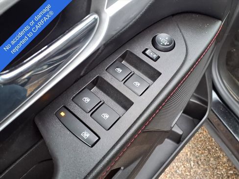 Used 2015 GMC Terrain SLT image 16