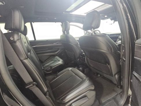 Used 2024 Jeep Grand Cherokee L Limited w/ Luxury Tech Group II AWD/4WD image 36