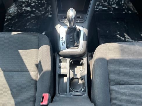 Used 2014 Volkswagen Tiguan S FWD image 23