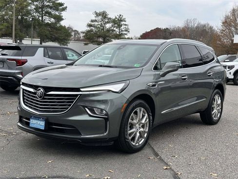 Used 2022 Buick Enclave Essence w/ Experience Buick Package image 23