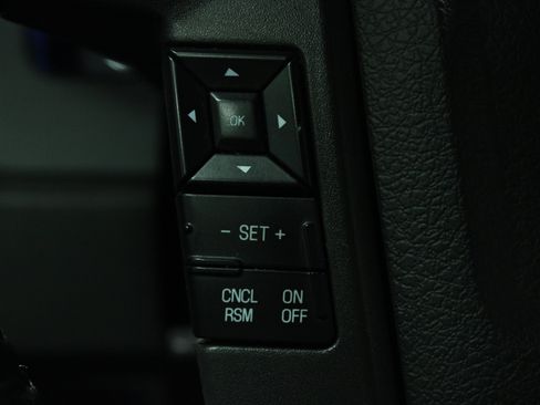 Used 2013 Ford F150 XLT w/ XLT Chrome Pkg RWD image 20