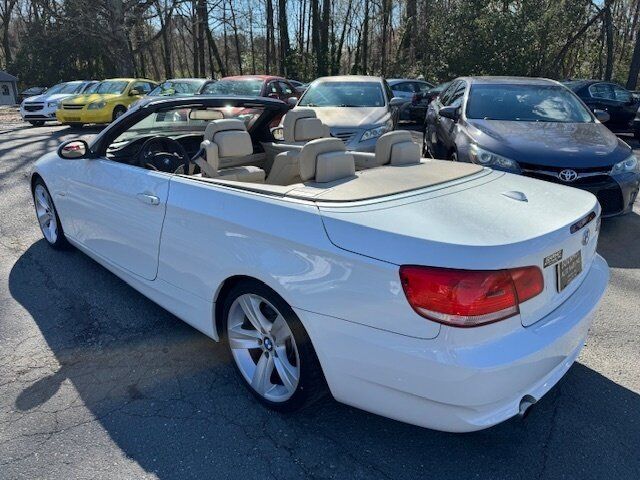 Used 2009 BMW 335i Convertible RWD image 4