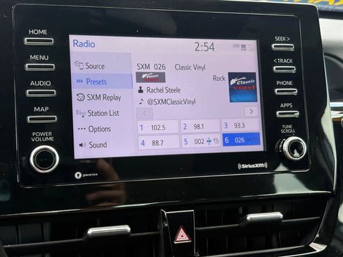 Used 2023 Toyota Camry LE FWD image 13