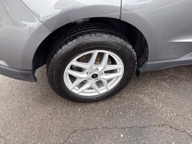 Used 2024 Ford Edge SEL w/ Convenience Package AWD/4WD image 4
