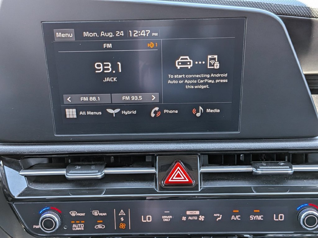 Used 2025 Kia Niro LX FWD image 23