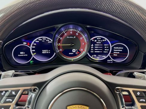 Certified 2021 Porsche Cayenne Turbo S AWD/4WD image 16
