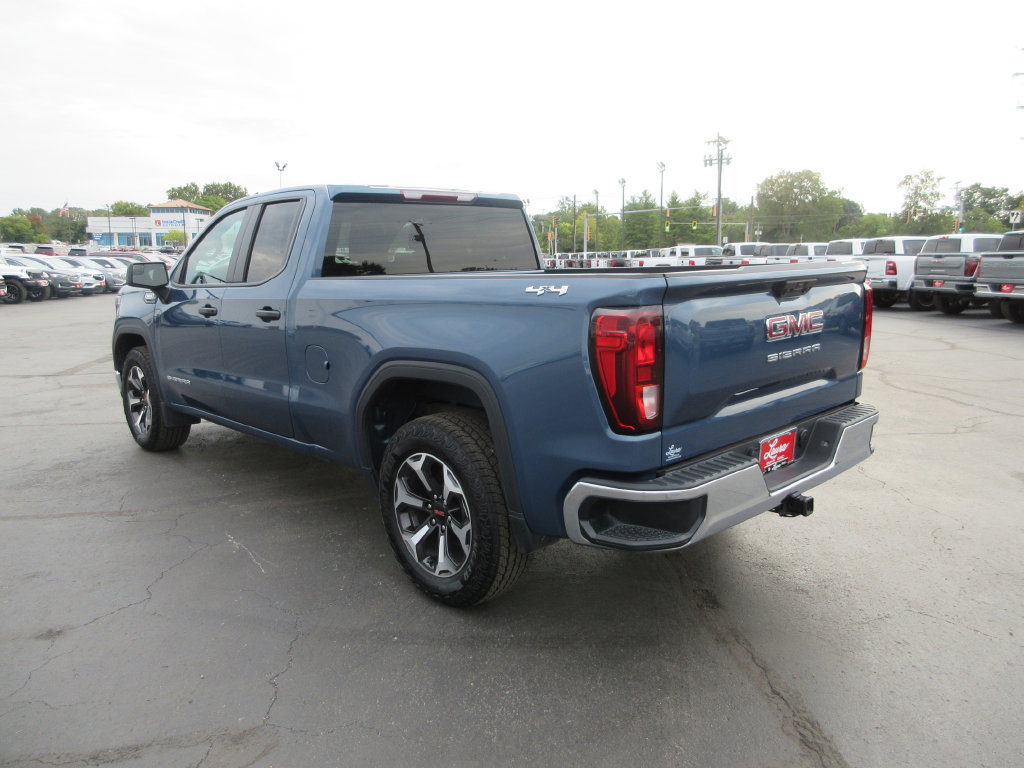 Certified 2024 GMC Sierra 1500 Pro w/ Pro Value Package AWD/4WD image 8