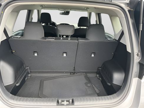 Used 2025 Kia Soul LX w/ LX Technology Package FWD image 20