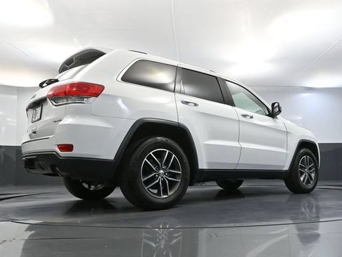 Used 2018 Jeep Grand Cherokee Limited w/ Trailer Tow Group IV AWD/4WD image 51