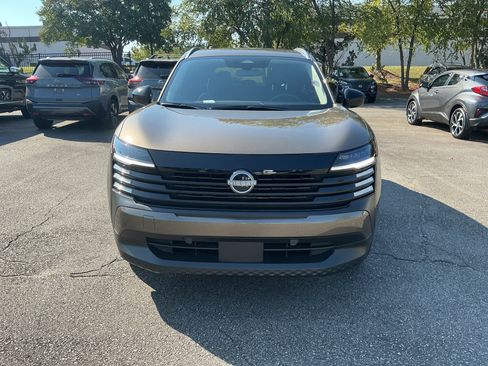 Certified 2026 Nissan Kicks SV FWD image 6
