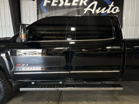 Used 2015 Chevrolet Silverado 2500 LTZ w/ Duramax Plus Package AWD/4WD image 32