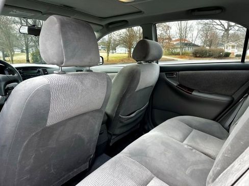 Used 2005 Toyota Corolla LE image 16