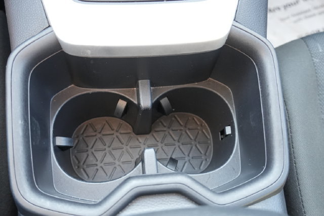 Used 2025 Toyota RAV4 XLE FWD image 38