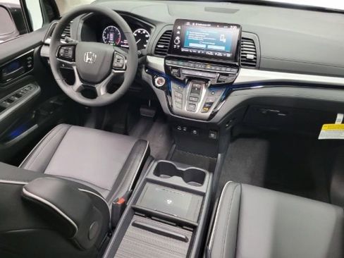 New 2026 Honda Odyssey Touring image 34