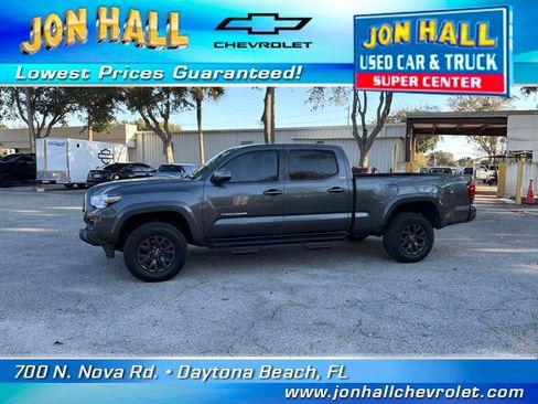 Used 2022 Toyota Tacoma SR5 image 4