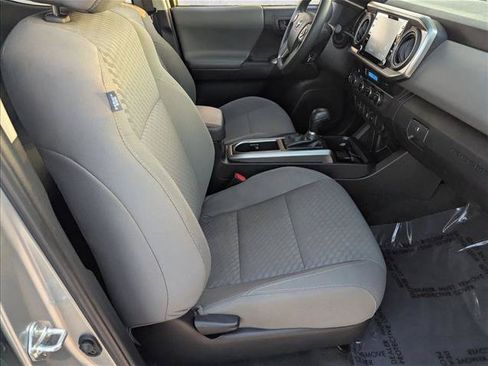 Certified 2023 Toyota Tacoma SR5 w/ Technology Package AWD/4WD image 19
