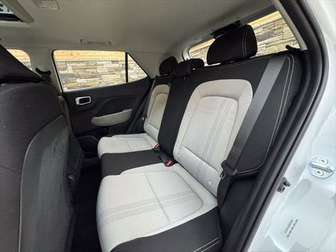 New 2026 Hyundai Venue SEL image 12