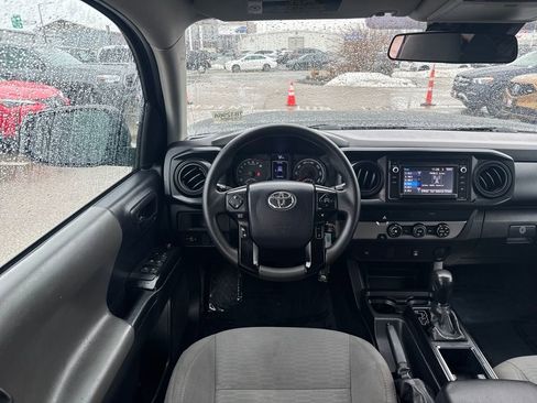 Used 2019 Toyota Tacoma SR5 image 12