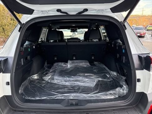New 2026 Subaru Outback Limited AWD/4WD image 7