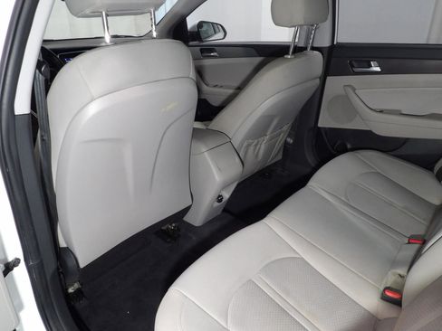 Used 2019 Hyundai Sonata SE FWD image 10