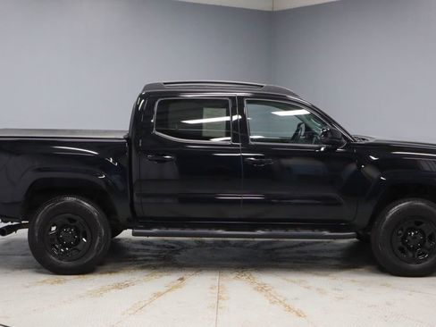 Used 2023 Toyota Tacoma SR image 11
