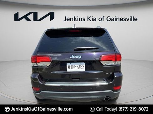 Used 2020 Jeep Grand Cherokee Limited w/ Luxury Group II RWD image 3