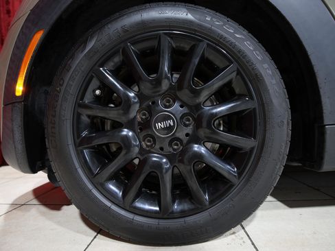 Used 2019 MINI Cooper 2-Door Hardtop FWD image 7