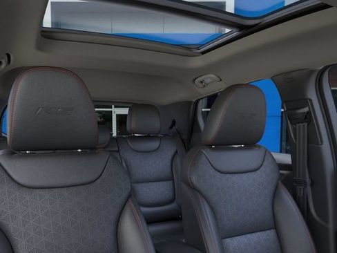 New 2027 Chevrolet Bolt RS w/ Technology Package FWD image 24