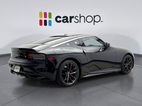 Used 2024 Nissan Z Performance w/ Floor Mat Package RWD image 5