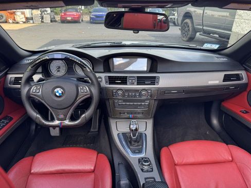 Used 2013 BMW 335is Convertible w/ Premium Pkg RWD image 28