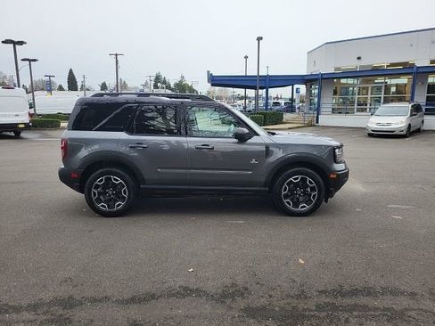 Certified 2025 Ford Bronco Sport Outer Banks w/ Outer Banks Tech Package+ image 8