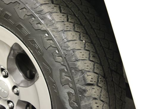 Used 2017 Jeep Wrangler Unlimited Sahara w/ Max Tow Package image 10