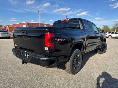 New 2026 Chevrolet Colorado W/T w/ WT Custom Package image 7