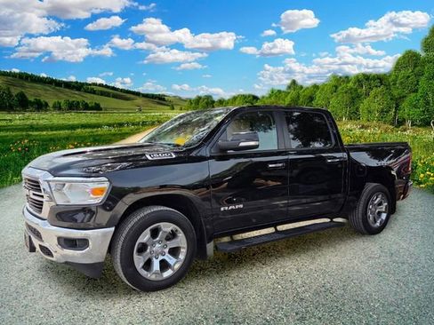 Certified 2020 RAM 1500 Big Horn AWD/4WD image 3